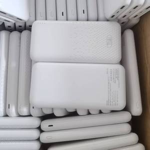 Personalizar la caja al por menor de la marca y el logotipo Real Rull 10000mha Carga rápida 100W Doble USB Blanco Powerbank - Product Image 6