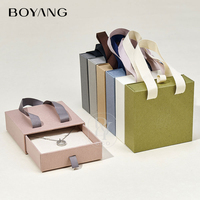 Boyang 사용자 정의 도매 작은 슬라이딩 서랍 종이 손잡이 보석 선물 상자