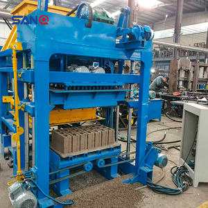 Ligne de production de blocs de béton électriques entièrement automatiques QT4-25 pour pavés, parpaings et bordures – Vente chaude en Afrique - Product Image 5