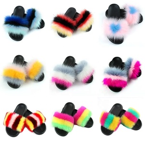 2021 logo personnalisé maison hiver toboggan mode maison concepteur <span class=keywords><strong>fourrure</strong></span> pantoufles faux moelleux <span class=keywords><strong>fausse</strong></span> <span class=keywords><strong>fourrure</strong></span> de renard diapositives pour les femmes - Product Image 4