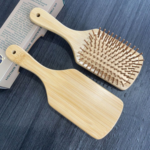 <span class=keywords><strong>Brosse</strong></span> à <span class=keywords><strong>cheveux</strong></span> laser personnalisée en bambou naturel avec <span class=keywords><strong>poils</strong></span> <span class=keywords><strong>de</strong></span> pagaie et peigne <span class=keywords><strong>de</strong></span> massage en caoutchouc pour salon et style à la maison - Product Image 1