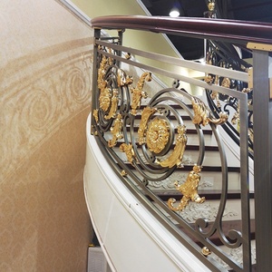 Barandilla de escalera de cobre de metal curvo <span class=keywords><strong>dorado</strong></span> para interiores/exteriores moderna barandilla de acero redonda con diseño de corte láser - Product Image 4