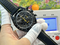 Montre mécanique automatique de luxe pour homme, chronographe avec réserve de marche, boîtier en céramique et trois petites cadrans des secondes