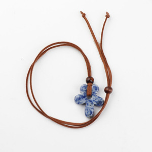 Vintage Five Petal Flower Pendant Crystal Agate <strong>Stone</strong> Carved Blossom Eco-friendly DIY Decoration Craft Accessory Material - Product Image 6