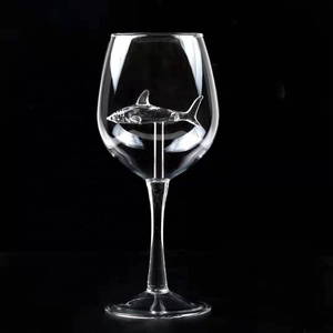 300ml 10 onces <span class=keywords><strong>Raymond</strong></span> plage côtelé poisson Brandy verres cadeau créatif intégré 3D requin cristal Cocktail rouge verre à vin tasse - Product Image 6