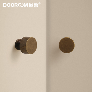 Poignées de meubles de luxe DOOROOM, fabrication directe, <span class=keywords><strong>en</strong></span> <span class=keywords><strong>laiton</strong></span> massif, à rayures verticales, <span class=keywords><strong>en</strong></span> forme de T - Product Image 4
