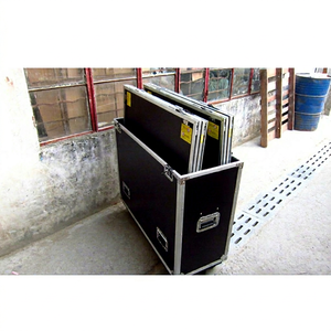 เวทียกพื้นแบบสี่เหลี่ยมจัตุรัสอลูมิเนียมขนาด 1 ม. x 1 ม. พร้อมกล่องขนส่ง - Product Image 1