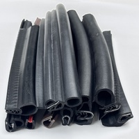 Bande d'étanchéité en mousse de silicone Produits en caoutchouc Bande de caoutchouc Profil EVA Mousse Adhésive Joints de porte de voiture Bande d'étanchéité en caoutchouc