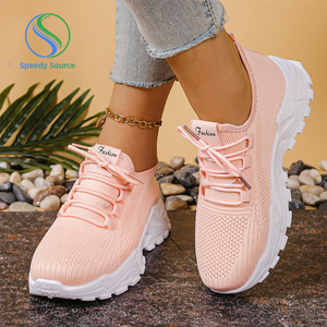 Chaussures de course légères respirantes antidérapantes pour femmes Logo personnalisé chaussures de sport tendance de la mode en gros pour l'été - Product Image 1