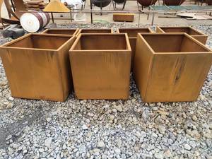 Jardinières en métal avec revêtement en poudre personnalisé, pots de jardin en acier corten, grandes jardinières d'extérieur - Product Image 6