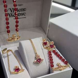 Nouvelle Collection 2025 : Collier Ras du Cou de Luxe Haut de Gamme pour Femme, Pendentif Saturne en Cristal Rouge Empress Dowager Vivienne, Chaîne Clavicule - Product Image 1