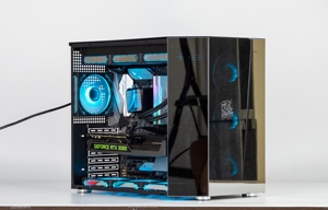 ตู้เล่นเกมตั้งโต๊ะสีดำหออลูมิเนียมอัลลอยด์ขนาดกลางสำหรับ E-ATX ATX Micro ATX Mini ITX PC มีสถานะสต็อกทั้งหมดในชิ้นเดียว - Product Image 6
