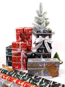 Rollo de Papel de Regalo Dorado de Alta Calidad, Recubierto, para Cajas de Regalo Navideñas - Product Image 4