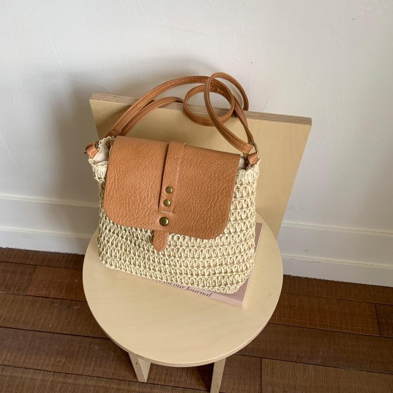 ออฟไวท์