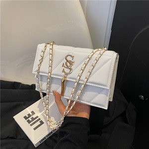 Bolsos de <span class=keywords><strong>Mujer</strong></span> al por Mayor Directo de Fábrica con <span class=keywords><strong>Cadena</strong></span>, Bolsos de <span class=keywords><strong>Mujer</strong></span> Sólidos de Diseño, <span class=keywords><strong>Bolso</strong></span> Tote Cruzado de un Solo Hombro para <span class=keywords><strong>Mujer</strong></span> - Product Image 5
