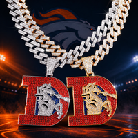 Collar con colgante de caballo con letra D inspirado en equipos, de aleación con pedrería, estilo Hip Hop, listo para enviar, joyería personalizada al por mayor