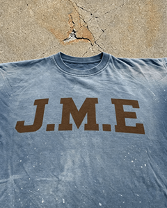 T-shirt personnalisé HG en coton, impression sérigraphique, motif délavé au soleil, diamant vintage, délavé à l'acide, effet usé, strass, unisexe, avec logo - Product Image 3