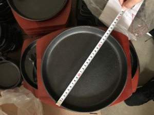 Piastra Sfrigolante Rotonda <span class=keywords><strong>in</strong></span> <span class=keywords><strong>Ghisa</strong></span> con Base <span class=keywords><strong>in</strong></span> Legno, Made <span class=keywords><strong>in</strong></span> China, Vendita Calda - Product Image 2