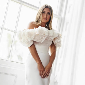 Nuevo Estilo <span class=keywords><strong>Vestido</strong></span> de Novia Tallas Grandes con Hombros Descubiertos, Ultra-Hada, Flores Tridimensionales, Efecto Adelgazante, Corte Sirena/Trompeta - Product Image 2