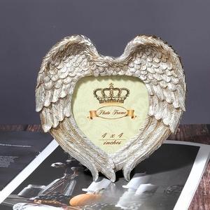 相框聚树脂你的想法心形天使之翼相框4 "X 4" - Product Image 2