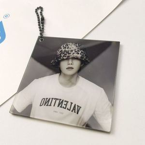 2024 New Arrival Promotion Creative Anime Moving Shaking Three Layers Clear Acrylic Shaker Charms Keychain - Product Image 6