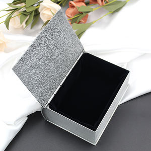 カスタムアンティーク高級スターリングシルバー長方形リングボックス卸売高級金属装身具小型ジュエリーケースアンティーク模倣 - Product Image 4