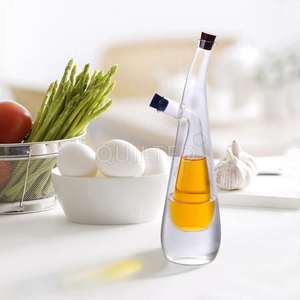 Accesorios de cocina de vidrio 2 en 1 personalizados: Botella dispensadora de aceite y vinagre, tarro de almacenamiento de vidrio para salsa de soja con tapa, y recipientes para salsa. - Product Image 4