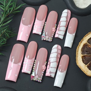 Uñas postizas de lujo de acrílico, largas, tipo ataúd, color rosa, cobertura completa, hechas a mano, con pedrería de estrellas, precio de fábrica al por mayor. - Product Image 2