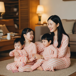 Set <span class=keywords><strong>di</strong></span> pigiama con pigiama in tinta per la famiglia HUOYOUNG Set <span class=keywords><strong>di</strong></span> pigiami da donna stampati da donna - Product Image 2