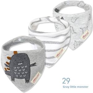 Momscare Lot de 3 bavoirs triangulaires en coton biologique double couche Serviettes à salive bandana douces pour les tout-petits Fourniture OEM - Product Image 4
