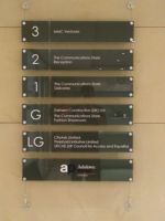 Système de signalétique hospitalière personnalisé, signalétique intérieure pour l'orientation, panneau de porte, plaque nominative de service en acier inoxydable et acrylique, guide d'escalier