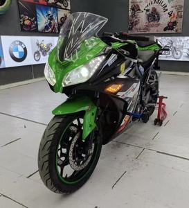 Moto sportive Kawasaki <span class=keywords><strong>Ninja</strong></span> <span class=keywords><strong>250</strong></span>/400cc d'occasion, moteur refroidi par eau, freins ABS doubles, accélération fluide, maniabilité stable - Product Image 3