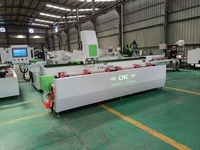 Machine de perçage et de fraisage CNC en aluminium CNC-3000 pour le traitement des profilés de fenêtres et de portes en aluminium