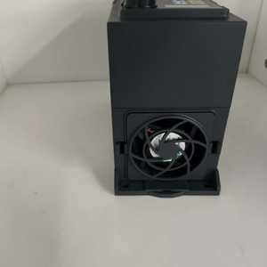 ตัวควบคุมความเร็วมอเตอร์ป้องกันแรงดันไฟฟ้าต่ำไดรฟ์ VFD เวคเตอร์220V - Product Image 5