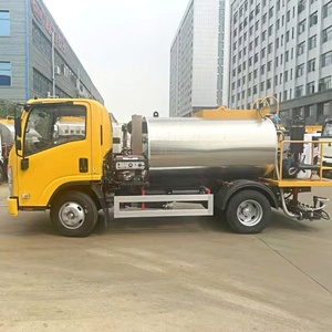 Nuevo Camión Distribuidor de Asfalto Diésel Manual Isuzu 4X2 de 6 Toneladas, Pulverizador de Emulsión Bituminosa para Construcción de Carreteras - Product Image 4