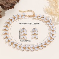 Ensemble de bijoux élégant de style feuille de luxe, collier et boucles d'oreilles, pour le quotidien et les soirées, bijoux de boutique