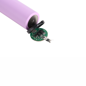 Batterie Li-ion certifiée KC 3C 18650 3.7V 2200mAh Roofer 18650 Batteries rechargeables - Product Image 3