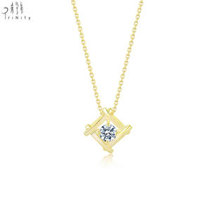 Collar de Cadena Fina Minimalista con Colgante de Diamantes Naturales Pequeños en Oro Sólido de 18K para Mujer, Venta al Por Mayor - Product Image 2