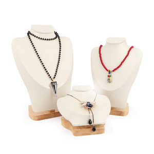 Doer x133 hiện đại tùy chỉnh cao cấp đồ trang sức bằng gỗ chân dung Vòng cổ mặt dây chuyền hiển thị đứng truy cập mô hình giá 18x18x32cm - Product Image 5