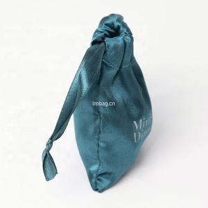 Petite pochette en satin pour bijoux Pochette en soie avec logo - Product Image 2