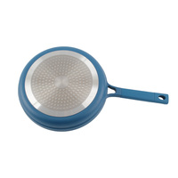 Ensemble de casseroles en métal antiadhésif moderne et durable avec fond en acier inoxydable compatible induction