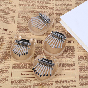 Mini <span class=keywords><strong>Kalimba</strong></span> en bois à 8 touches Style goutte d'eau de haute qualité Piano à pouce mignon Ensemble cadeau exquis portable pour enfants débutants - Product Image 3