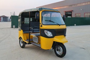 Tricycle à essence Tuk Tuk 200cc à moteur refroidi par eau, longue portée 60km, 260*132*182cm avec housses de pluie, <span class=keywords><strong>3</strong></span> <span class=keywords><strong>roues</strong></span>, <span class=keywords><strong>moto</strong></span> à essence - Ventes Flash - Product Image 5