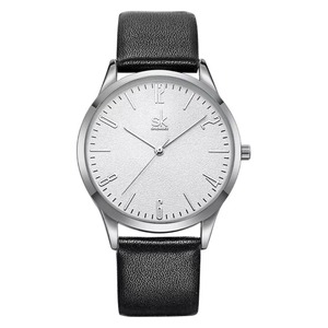 Montre à quartz imperméable de style couple, cadran argenté minimaliste, chiffres arabes, bracelet en cuir noir, montre décontractée pour homme et femme - Product Image 2