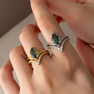 แหวนแฟชั่นคลาสสิก ทองเหลืองประดับเพชรซิคอนและหินธรรมชาติ หินมอสสีเขียว แหวนแบบซ้อนสำหรับผู้หญิง งานแต่งงาน ชุบทอง 14K - Product Image 4