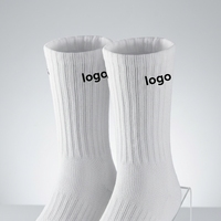 Chaussettes de sport en coton personnalisées pour hommes, vente en gros, logo personnalisé, hiver, unisexe, ODM, respirantes, antidérapantes, pour la course à pied, le basketball, chaussettes mi-mollet