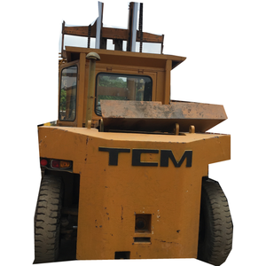 Japan Original TCM FD80 8 Ton <b>Used</b> Forklift Truck Internal Combustion Diesel Engine 4WD Rough Terrain Solid Tire for Sale - Product Image 1