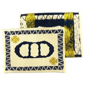 Étiquette tissée personnalisée, machine à étiquettes tissées informatisée, étiquette en tissu pour vêtements - Product Image 1