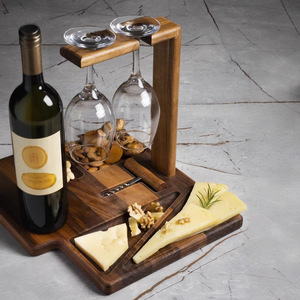 Estante para vinos de madera maciza de acacia con soporte para copas y tabla de quesos para servir vino - Product Image 1
