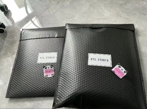 Custom Logo Bubble Gewatteerde Cosmetische Bubble Bags Waterdichte Postzakken Verzending Tassen Voor E-Commerce - Product Image 5